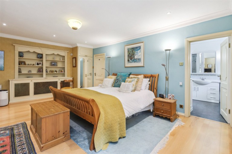 Images for Silverdale Avenue, Ashley Park, Walton-On-Thames
