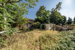 Images for Woodland Grove, Weybridge, Surrey