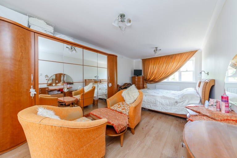 Images for Orchard End, Weybridge, Surrey