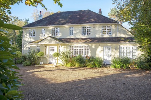 Click the photo for more details of Westcar Lane, Walton-On-Thames, KT12