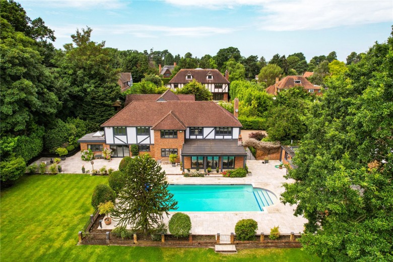 Click the photo for more details of Silverdale Avenue, Ashley Park, KT12