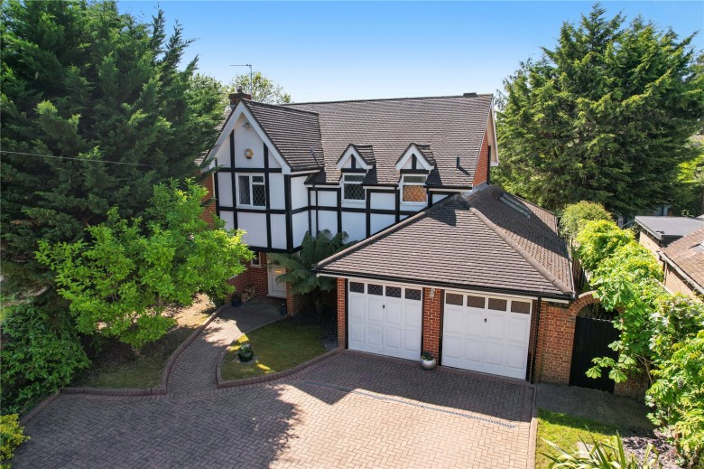 Click the photo for more details of Red House Lane, Walton-On-Thames, KT12