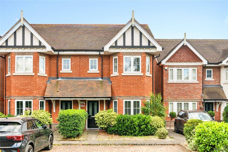 Click the photo for more details of Trenchard Close, Hersham, Walton-On-Thames