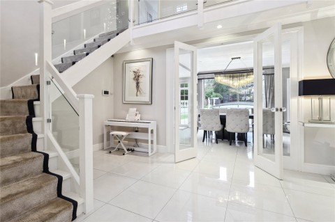 Click the photo for more details of Queens Road, Walton-On-Thames, KT12