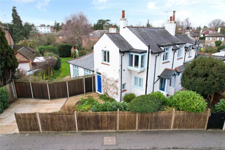 Click the photo for more details of Sidney Road, Walton-On-Thames, KT12