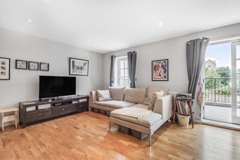 Click the photo for more details of Bridge Street, Walton-On-Thames, Surrey