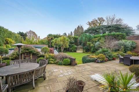 Click the photo for more details of Silverdale Avenue, Ashley Park, Walton-On-Thames, KT12