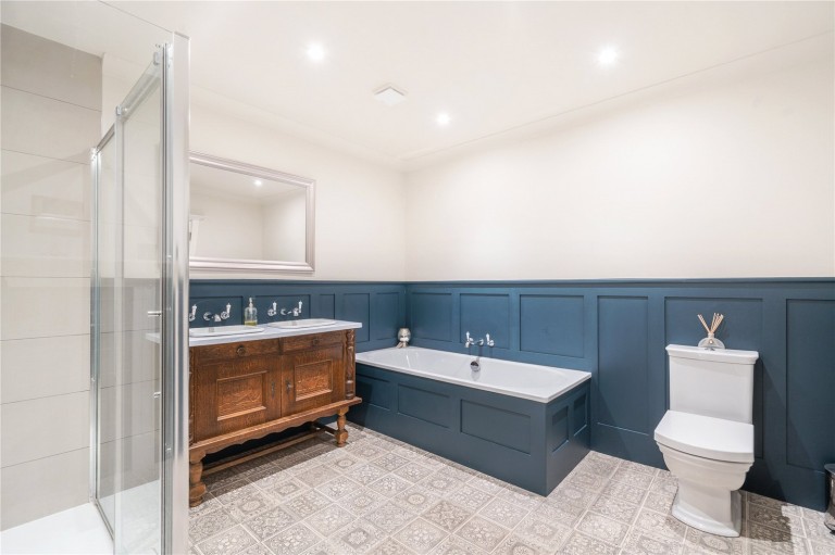 Images for Crossway, Walton-On-Thames, Surrey