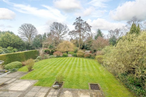 Click the photo for more details of Adelaide Road, Walton On Thames, KT12