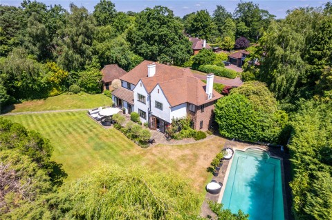 Click the photo for more details of Silverdale Avenue, Ashley Park, Walton-On-Thames, KT12