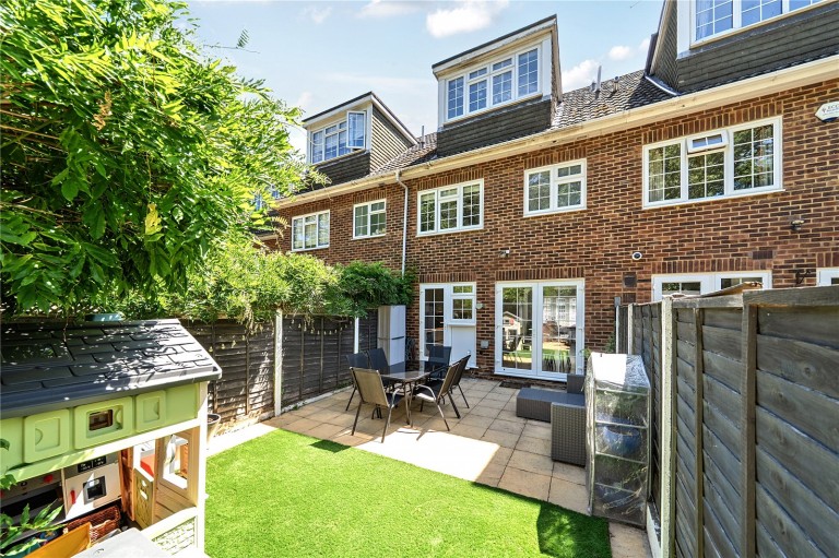 Images for Gainsborough Court, Walton-On-Thames, Surrey
