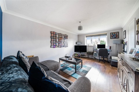 Click the photo for more details of Carlton Road, Walton-On-Thames, Surrey