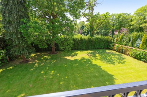 Click the photo for more details of Onslow Road, Burwood Park, Walton-On-Thames, KT12