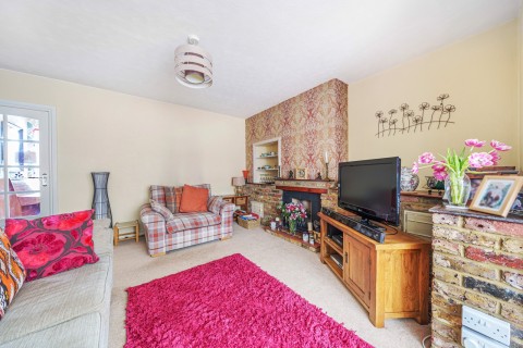 Click the photo for more details of Molesey Road, Hersham, Walton-On-Thames