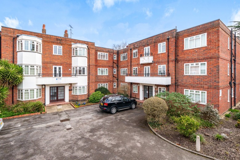 Click the photo for more details of Church Street, Walton-On-Thames, Surrey