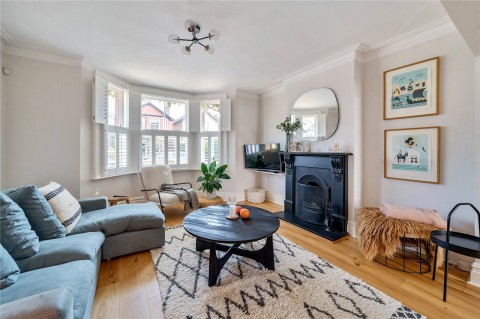 Click the photo for more details of Kings Road, Walton-On-Thames, Surrey