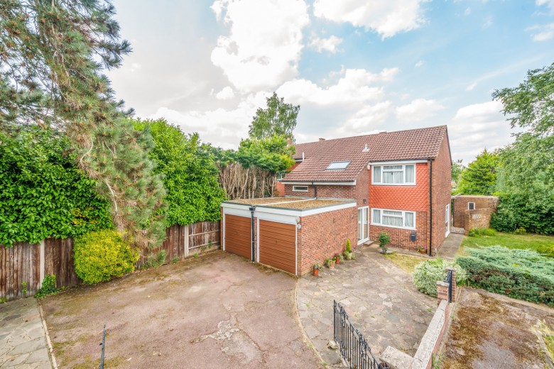Click the photo for more details of Conyers Close, Hersham, Walton-on-Thames, KT12