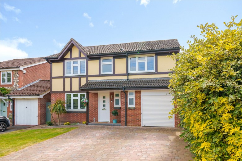 Click the photo for more details of Roydon Court, Mayfield Road, Walton-On-Thames, KT12