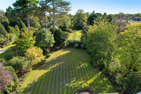 Click the photo for more details of Broadwater Road South, Burwood Park, Walton-on-Thames, KT12