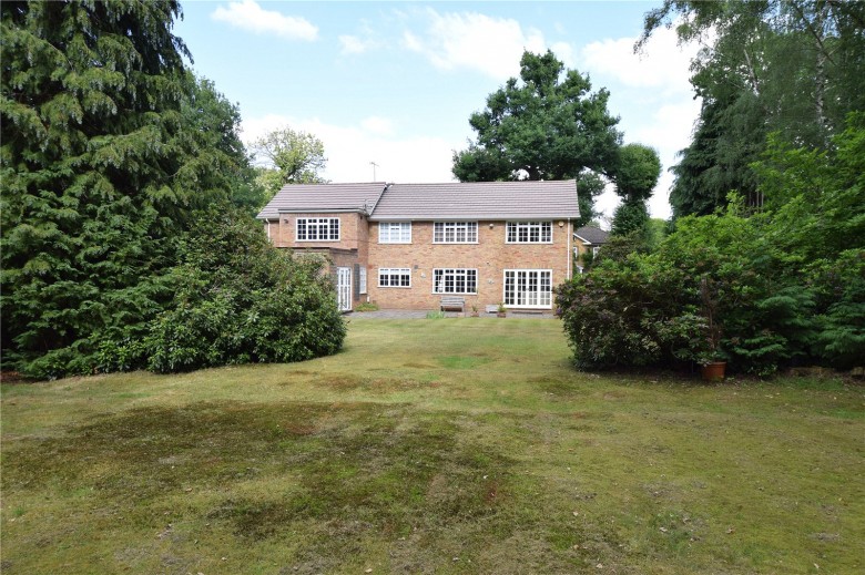 Click the photo for more details of Ince Road, Burwood Park, Walton-On-Thames