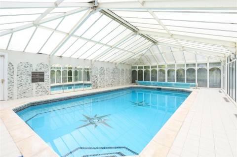 Click the photo for more details of Queens Road, Walton-on-Thames, KT12