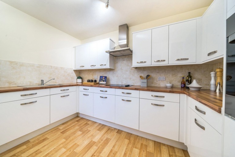 Images for Churchfield Road, Waklton-On-Thames, Surrey