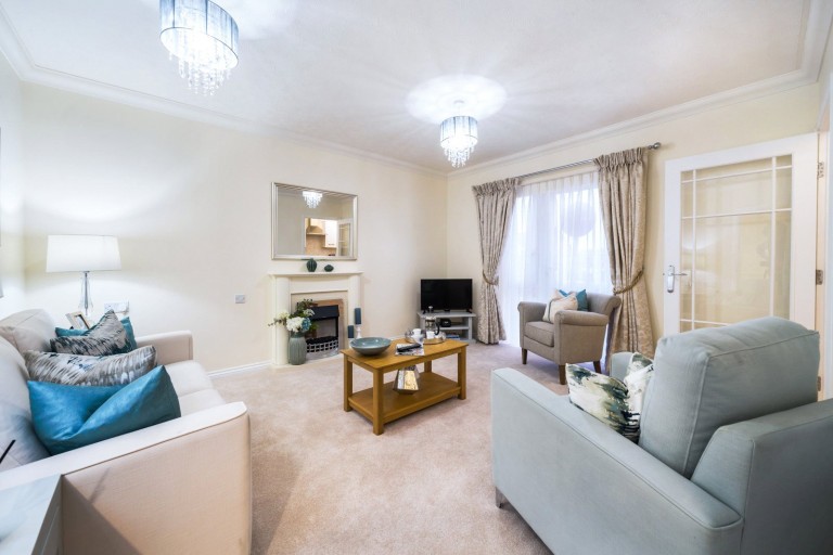 Images for Churchfield Road, Waklton-On-Thames, Surrey