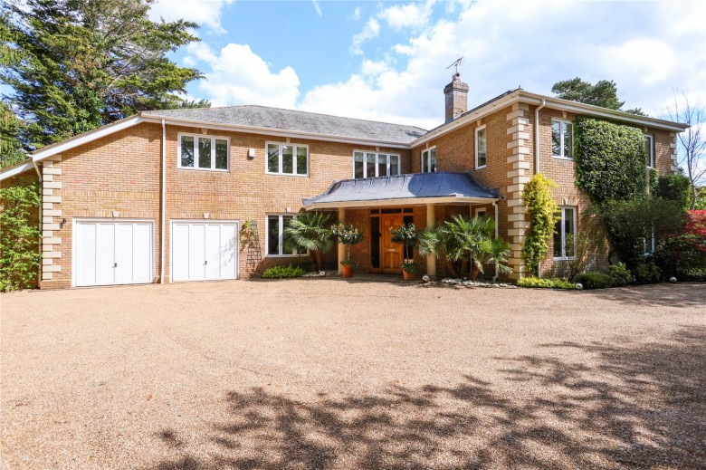 Click the photo for more details of Albury Road, Burwood Park, Walton-On-Thames