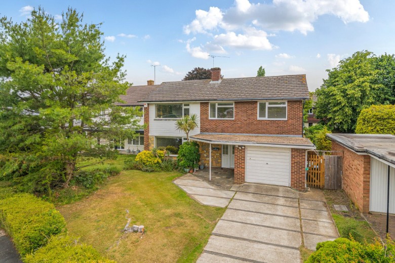 Click the photo for more details of Westdene Way, Weybridge, Surrey