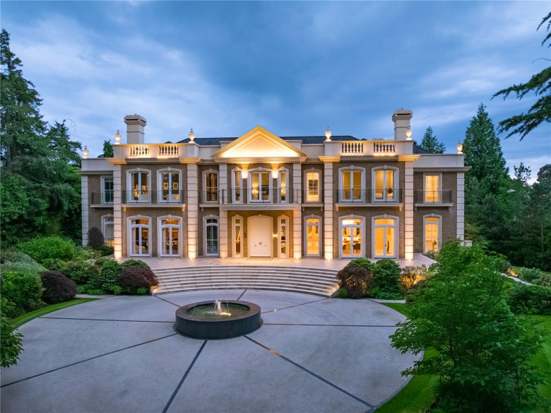 Click the photo for more details of Cavendish Road, St George's Hill, Weybridge