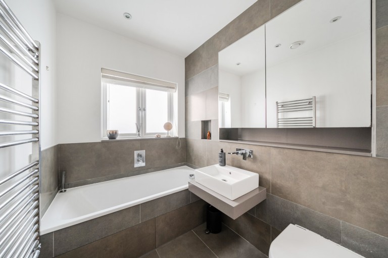 Images for Rouse Close, Weybridge, Surrey