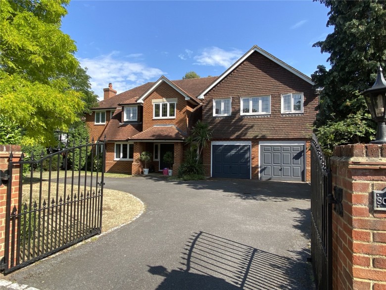Click the photo for more details of Adelaide Road, Walton-On-Thames, Surrey