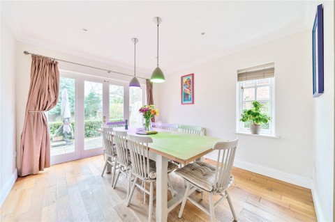 Click the photo for more details of Westcar Lane, Walton-On-Thames, KT12
