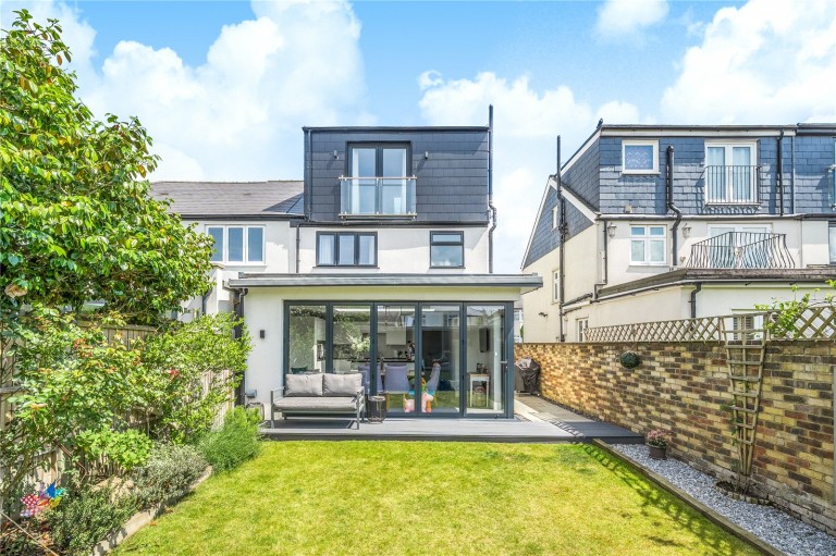 Images for Melrose Gardens, Hersham, Walton-On-Thames