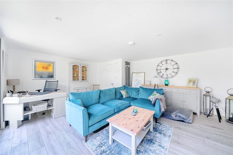 Images for Melrose Gardens, Hersham, Walton-On-Thames