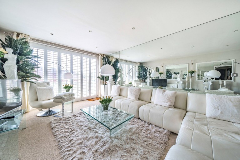 Images for The Heart, Walton-On-Thames, Surrey