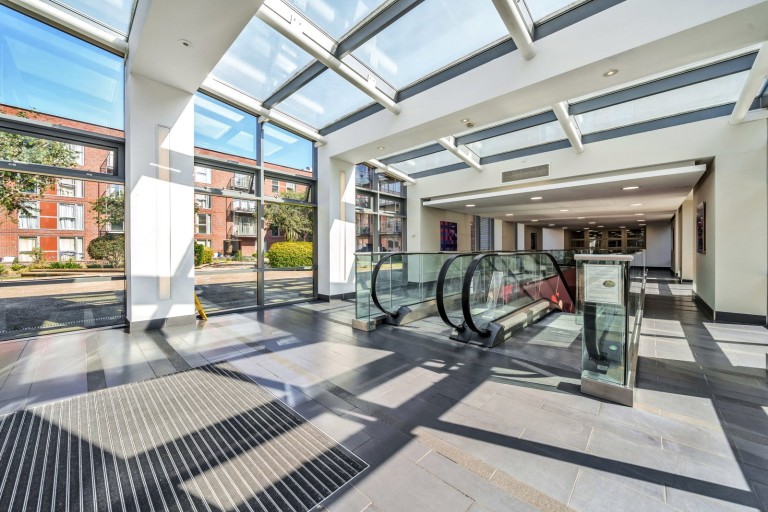 Images for The Heart, Walton-On-Thames, Surrey