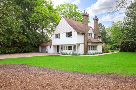 Click the photo for more details of Ashley Rise, Walton-On-Thames, Surrey