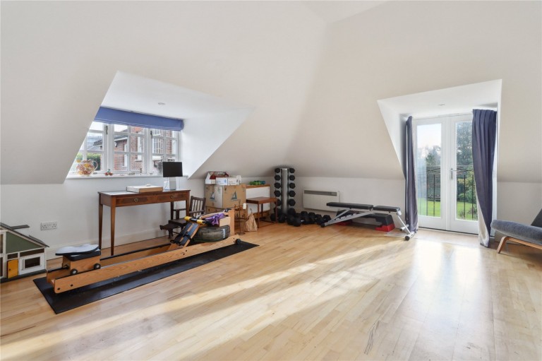 Images for Chargate Close, Burwood Park, Walton-On-Thames