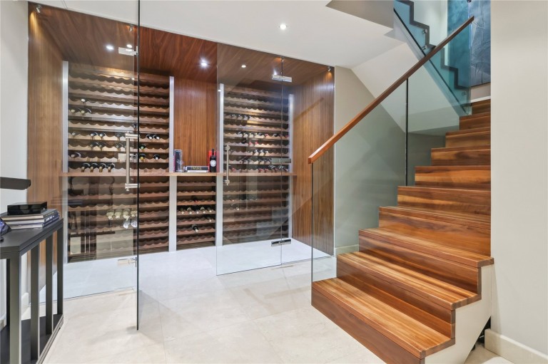 Images for Broadwater Close, Burwood Park, Walton-On-Thames