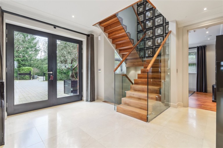Images for Broadwater Close, Burwood Park, Walton-On-Thames