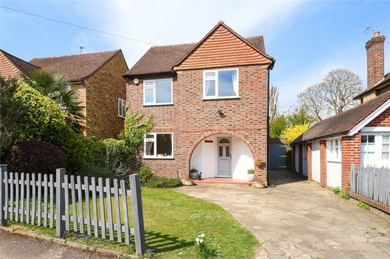 Click the photo for more details of Beecot Lane, Walton-On-Thames, KT12
