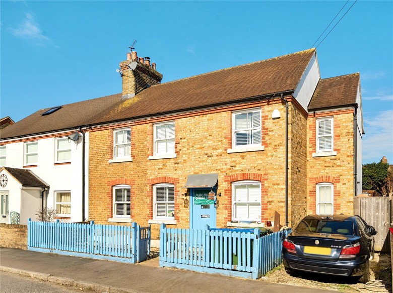Click the photo for more details of Cottimore Crescent, Walton-On-Thames, Surrey