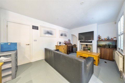 Click the photo for more details of Cottimore Crescent, Walton-On-Thames, Surrey