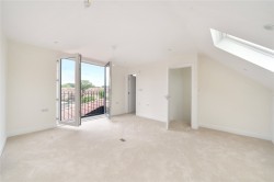Images for Vaux Crescent, Hersham, Walton-On-Thames