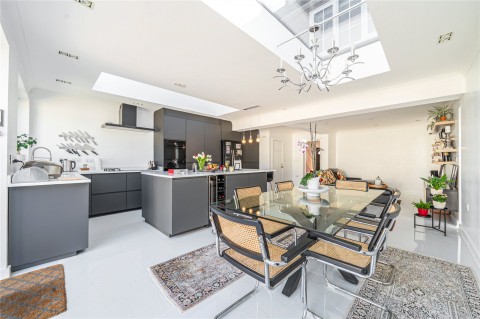 Click the photo for more details of Grove Crescent, Walton-On-Thames, Surrey