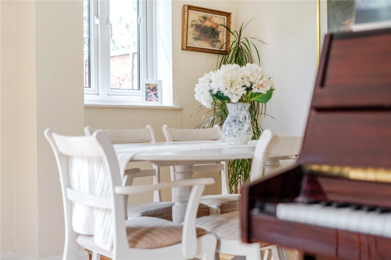 Images for Gainsborough Court, Walton-On-Thames, Surrey