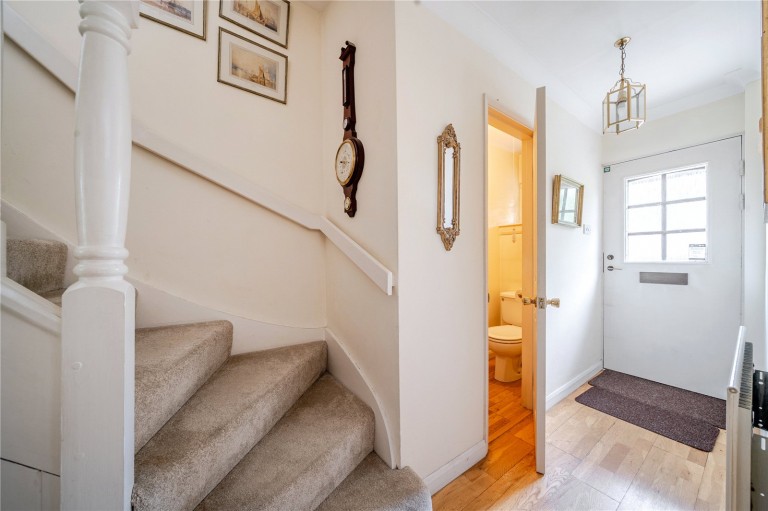 Images for Gainsborough Court, Walton-On-Thames, Surrey