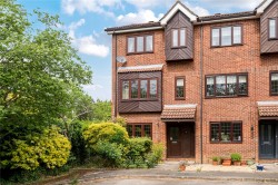 Images for Gainsborough Court, Walton-On-Thames, Surrey