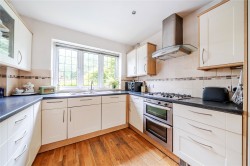 Images for Gainsborough Court, Walton-On-Thames, Surrey